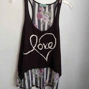 🎉 Workshop Medium (M) Black Love Hi-Low Tanktop (3/$10)